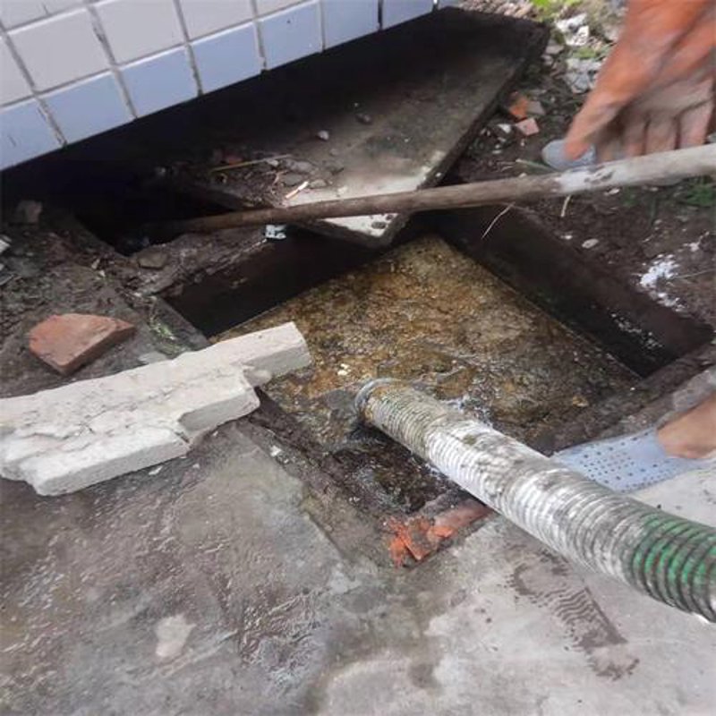 环卫服务：城市卫生的守护者